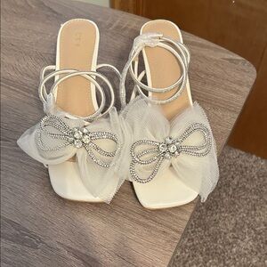 Perphy Elegant White Strappy Sandals with Rhinestone Bow
